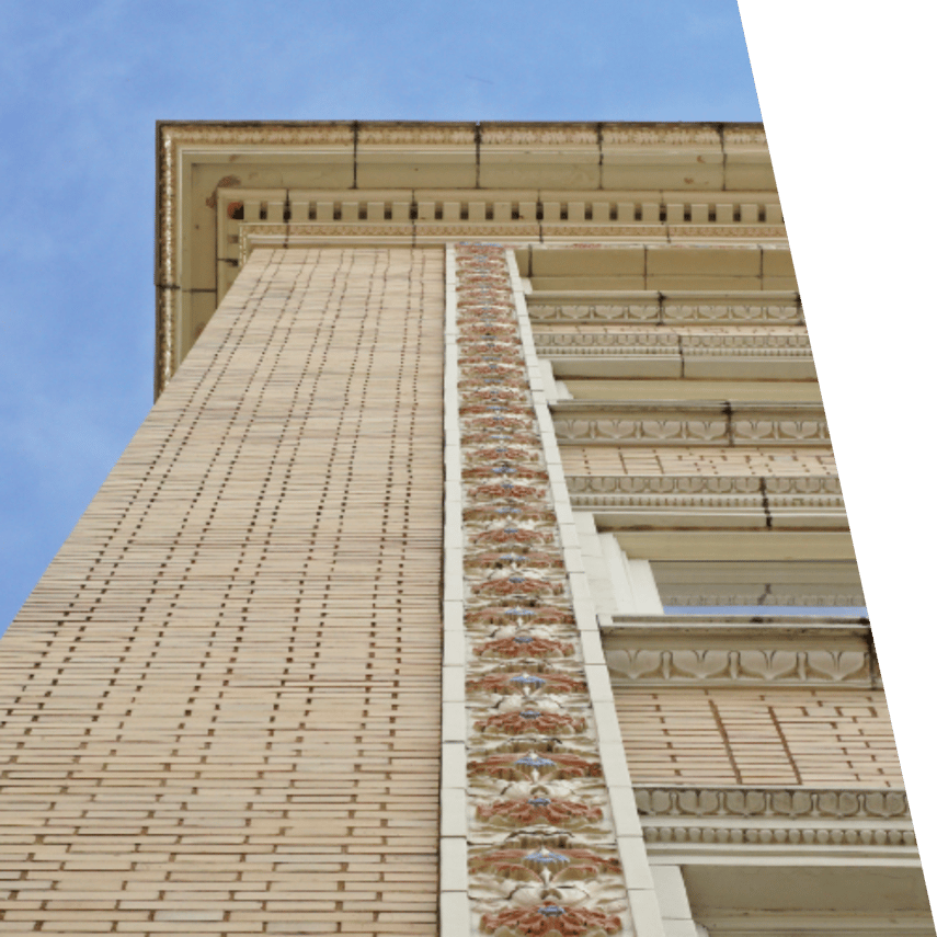 Insight-Risk-University-Building-Upshot-Image-Right-Angle