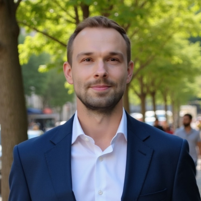 Headshot of Victor Nieznalski, Vice President, Builder's Risk at Insight Risk.